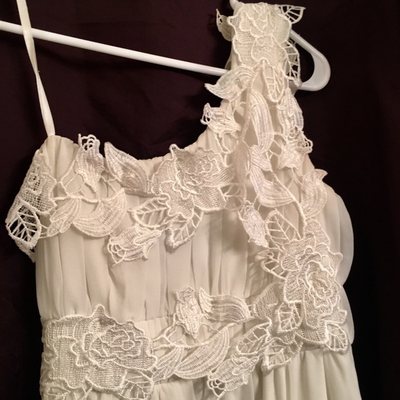 Dress White Lace Formal Prom gorgeous - Picture 3 of 8